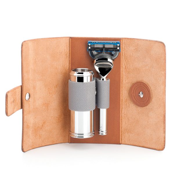Etui Leder maat S Met Kwast en Fusion® Mes
